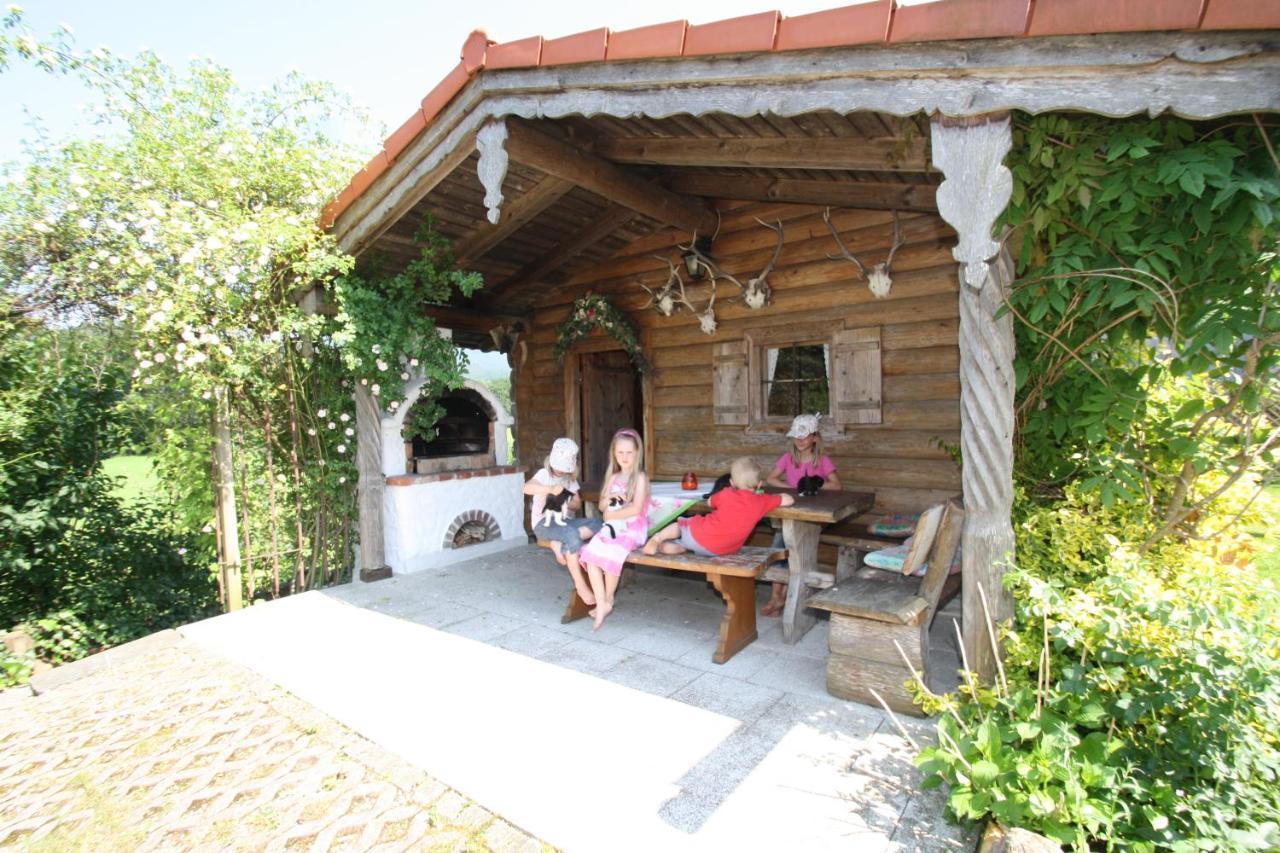 Gaestehaus Herbstbauernhof Зигсдорф Екстериор снимка