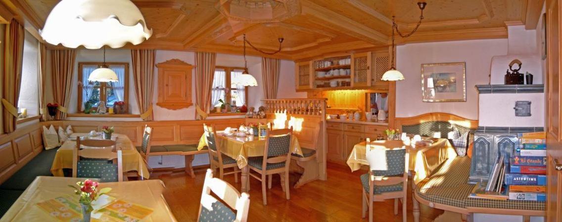Gaestehaus Herbstbauernhof Зигсдорф Екстериор снимка